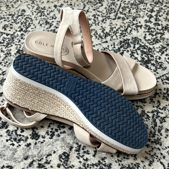 Cole Haan espadrille wedge sandals 10 1/2 never worn - Picture 4 of 4